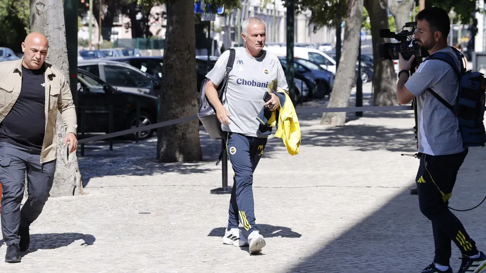 José Mourinho já voltou a Portugal e deixou esta garantia sobre o futuro